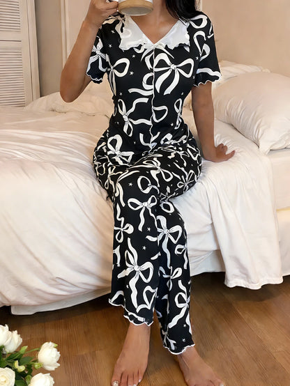 Floral Lounge